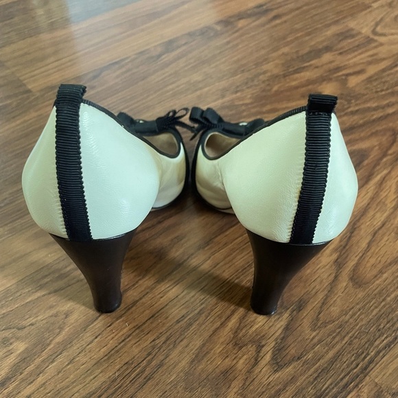 Marc Jacobs Peep Toe Pumps - Picture 6 of 9